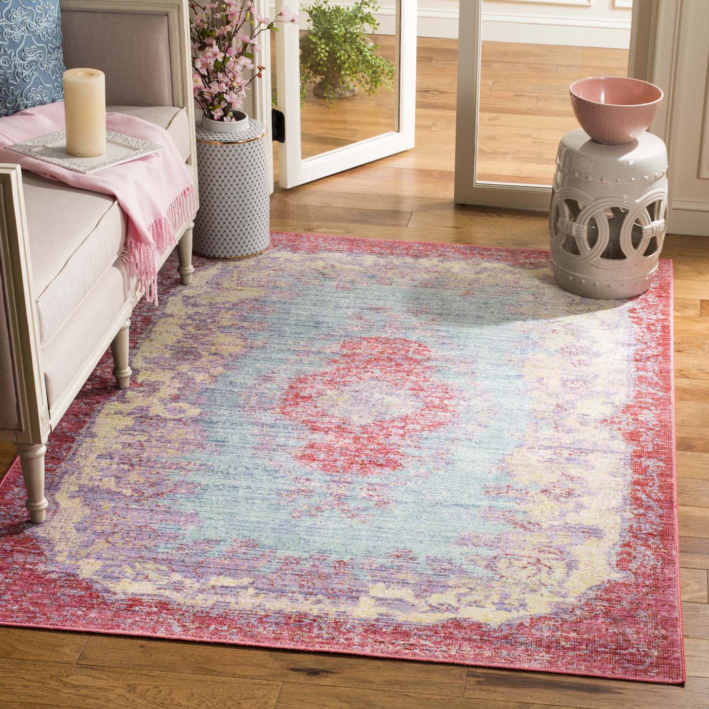 Safavieh Windsor 305 Rug, WDS305 - Light Blue / Fuchsia