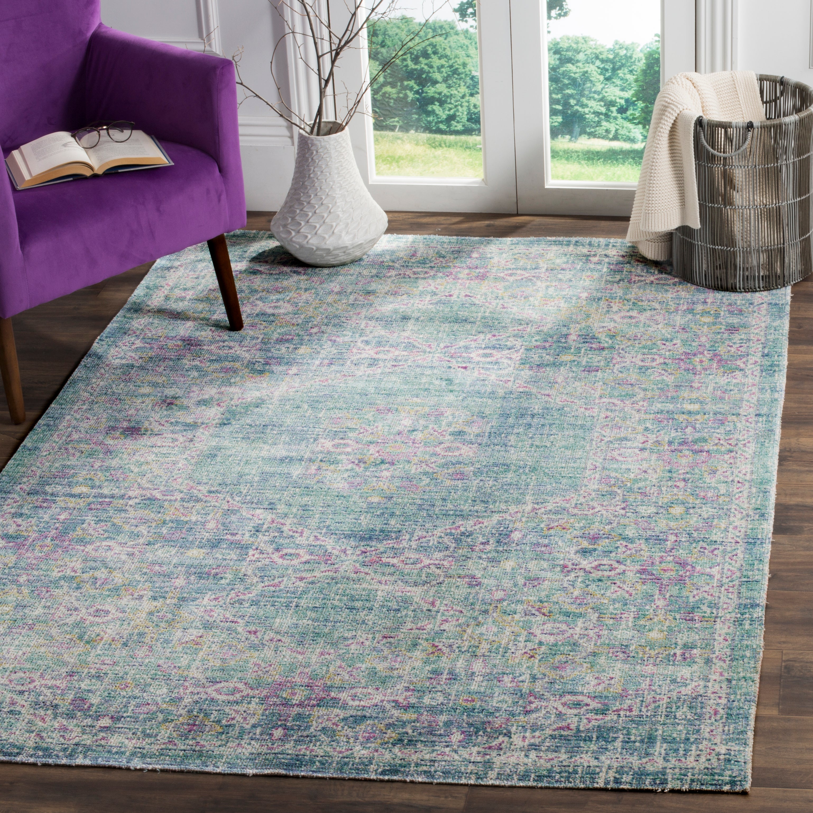 Safavieh Windsor 311 Rug, WDS311 - Spa / Fuchsia