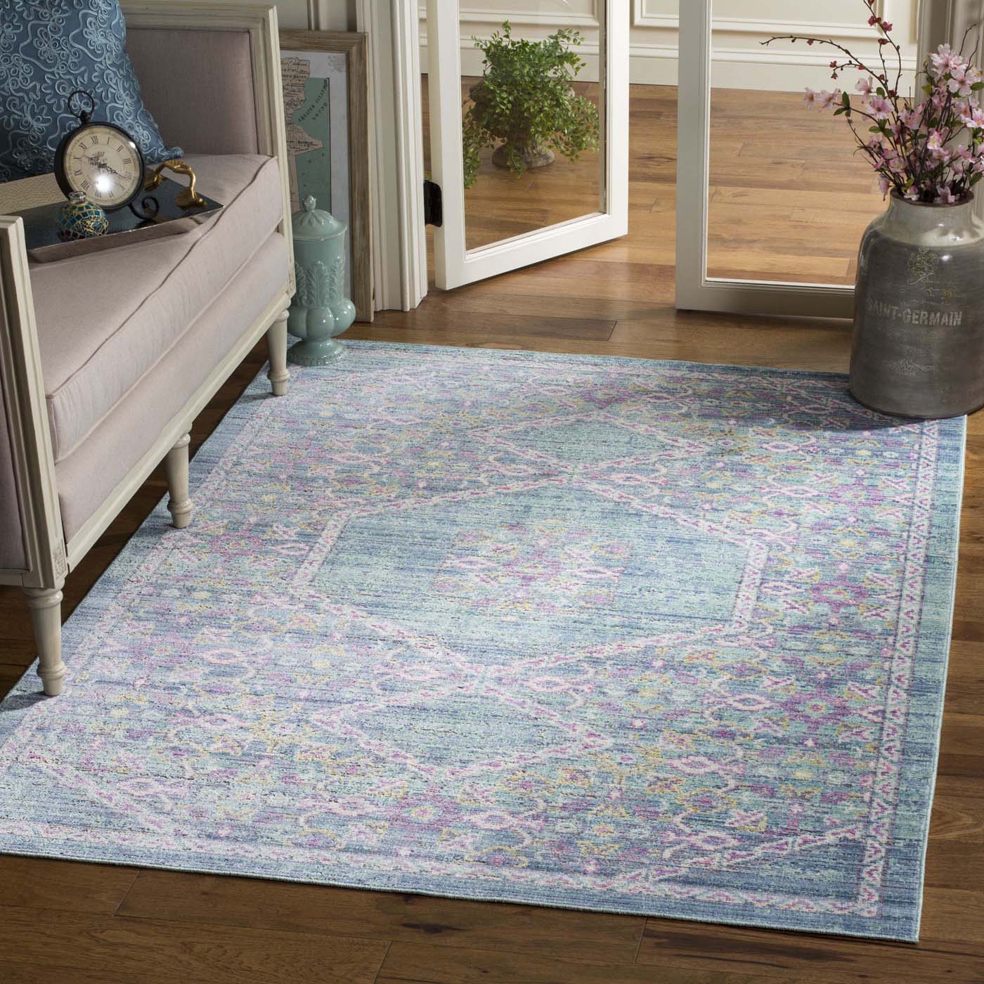 Safavieh Windsor 311 Rug, WDS311 - Spa / Fuchsia