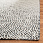 Safavieh Vermont 305 Rug, VRM305 - Ivory / Black